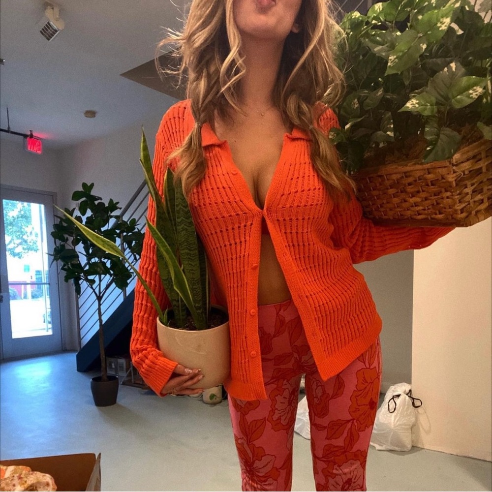 SOLD! Do not buy! Zara Bright Orange 🍊 Webbed Knit Cardi 🧶